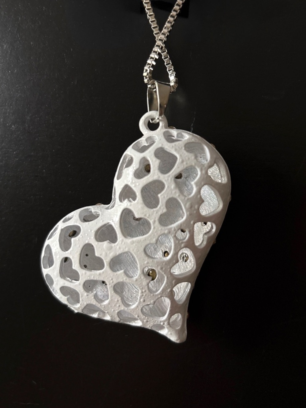 Betsey Johnson Rhinestone Heart Necklace Colorful Statement Pendant Bold Y2K - Picture 3 of 7